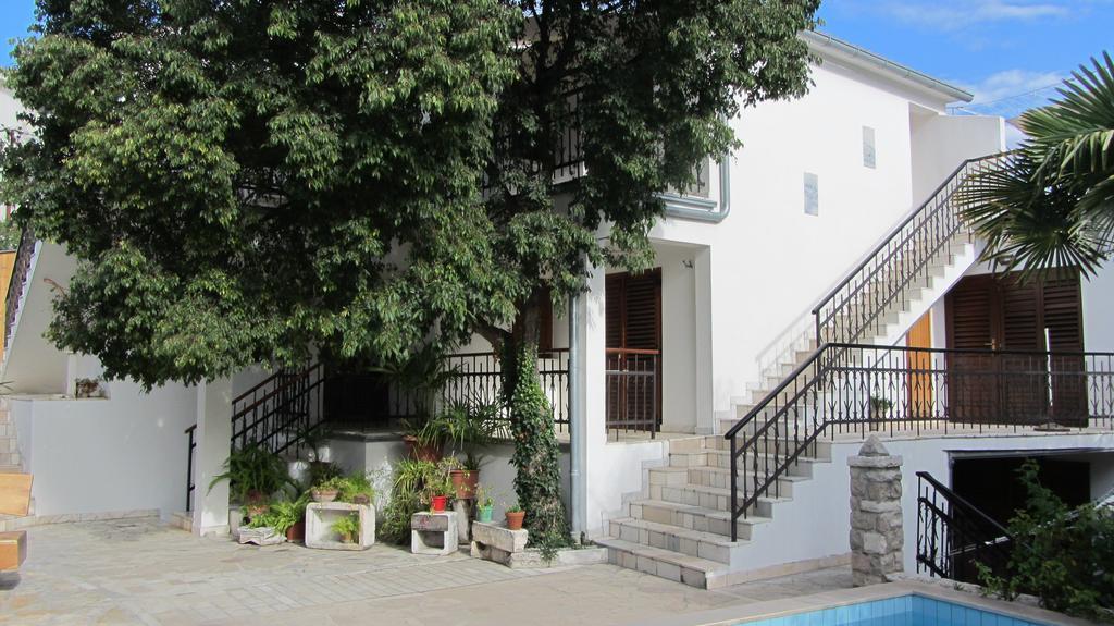 Dvor Maraca Bell Tower Apartments Tisno Exteriér fotografie
