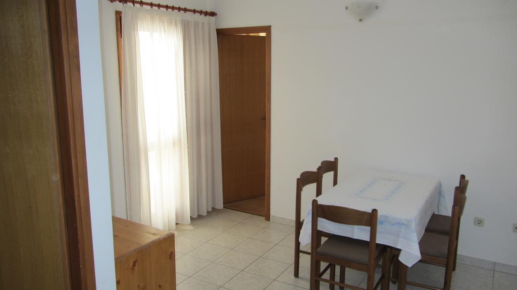 Dvor Maraca Bell Tower Apartments Tisno Pokoj fotografie